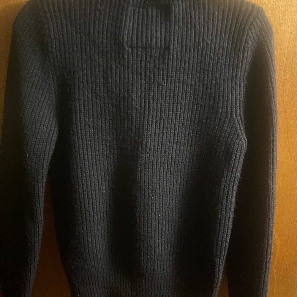 Abercrombie sweater